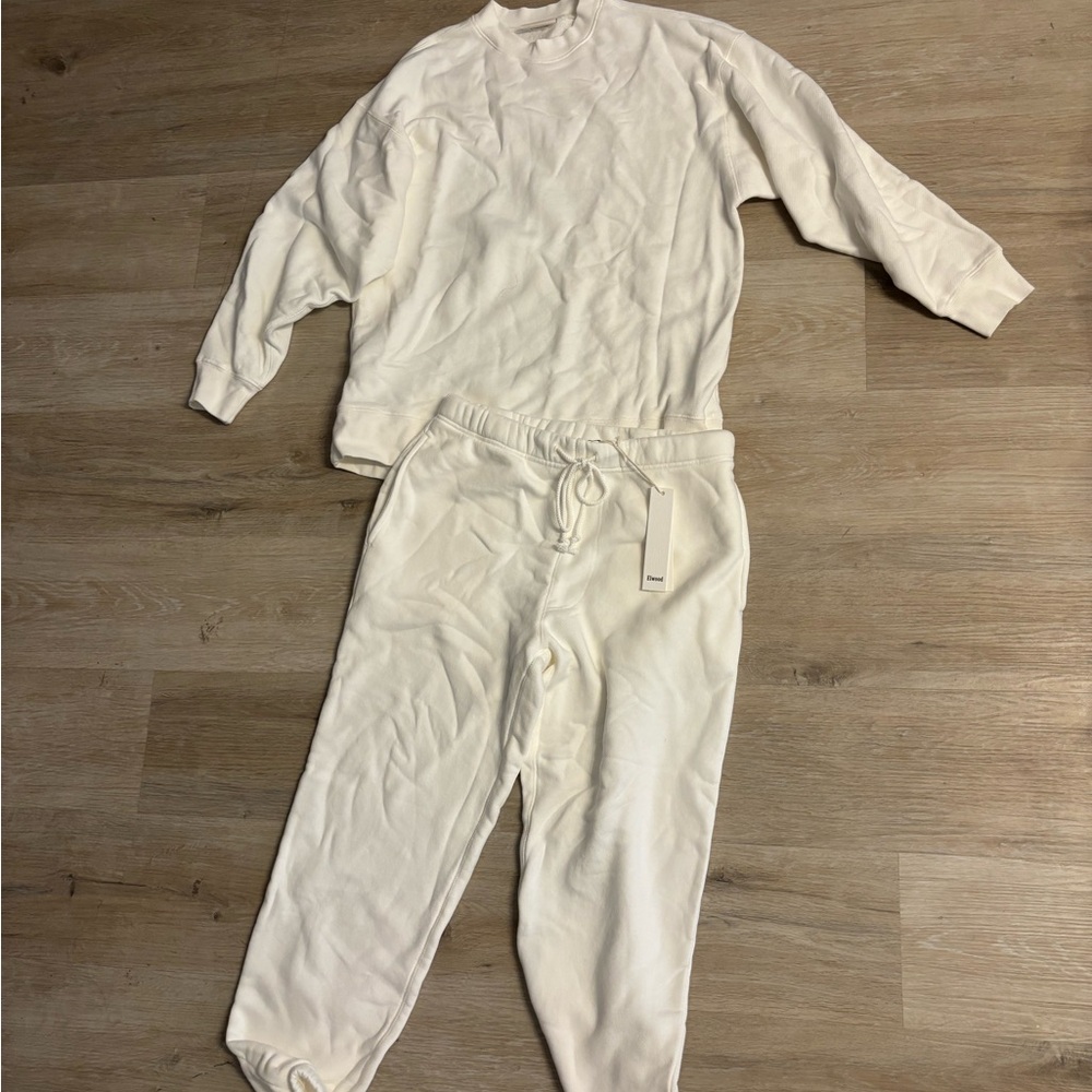 Elwood core white set size M